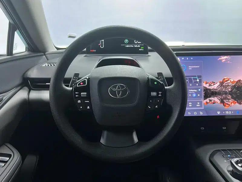 Toyota BZ5 2025 550 JOY — миниатюра 16