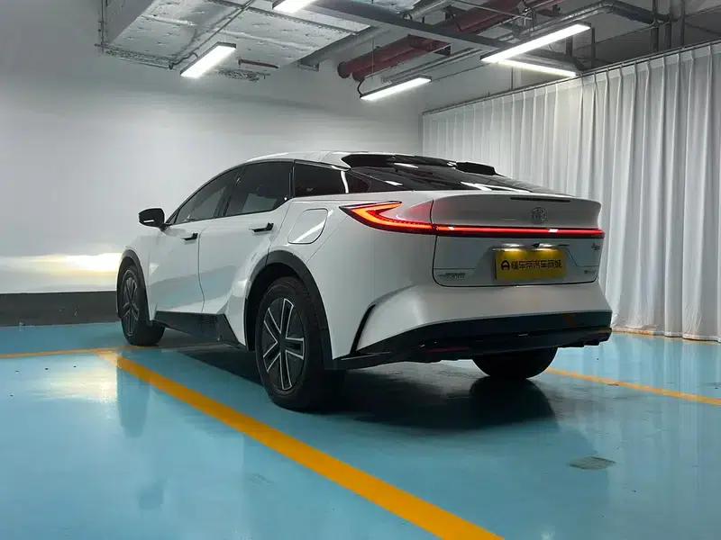 Toyota BZ5 2025 550 JOY — миниатюра 5