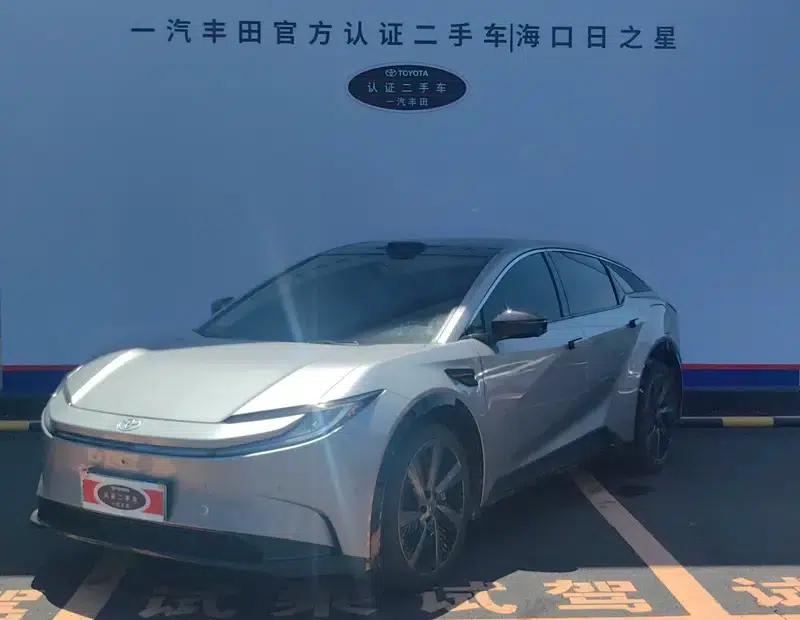 Toyota BZ5 2025 550 PRO Smart Edition — миниатюра 1