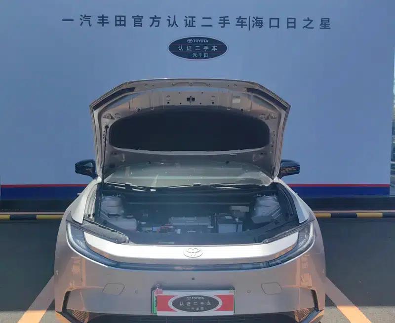 Toyota BZ5 2025 550 PRO Smart Edition — миниатюра 8