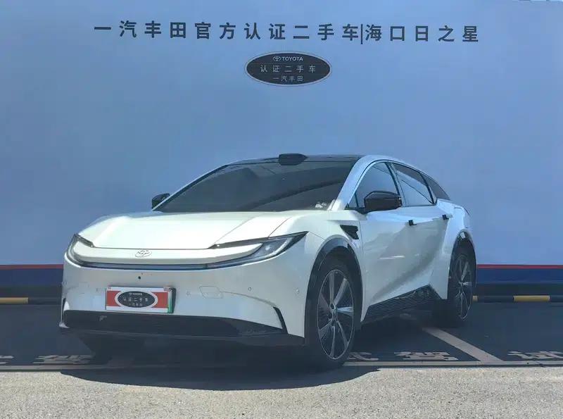 Toyota BZ5 2025 550 PRO Smart Edition — миниатюра 1
