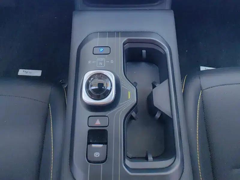 Toyota BZ5 2025 550 PRO Smart Edition — миниатюра 14