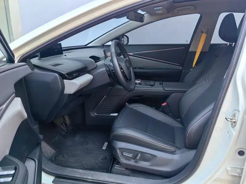 Toyota BZ5 2025 550 PRO Smart Edition — миниатюра 16