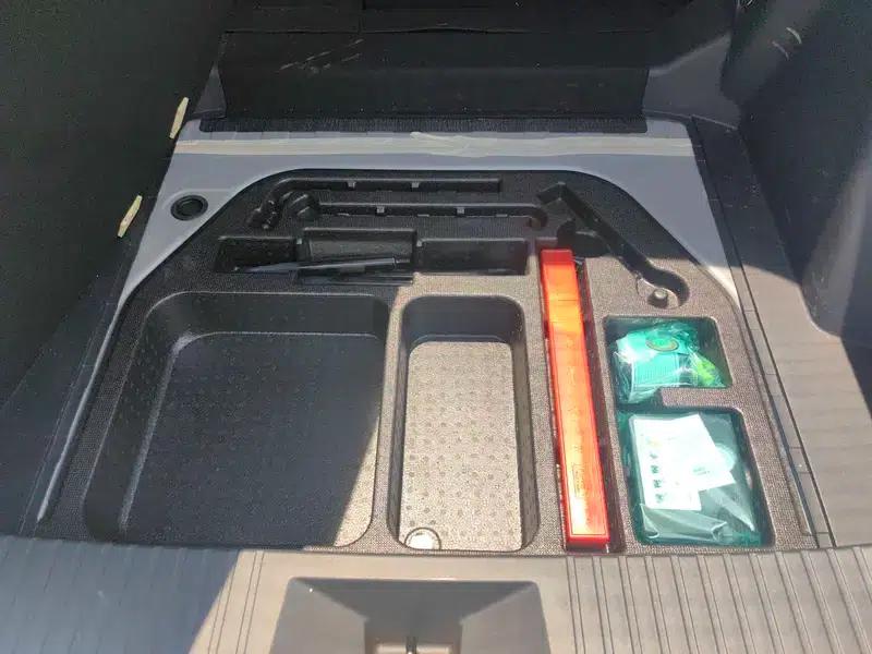 Toyota BZ5 2025 550 PRO Smart Edition — миниатюра 9