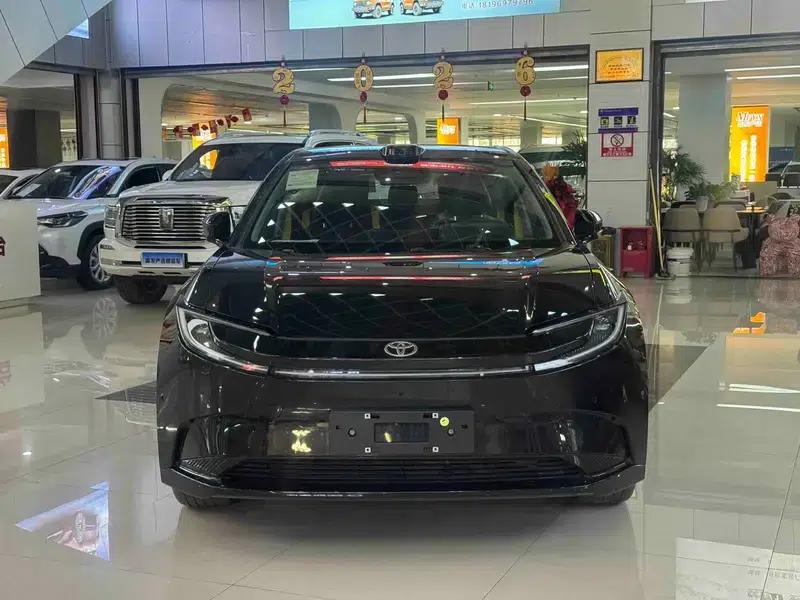 Toyota BZ5 2025 550 PRO Smart Edition — миниатюра 2