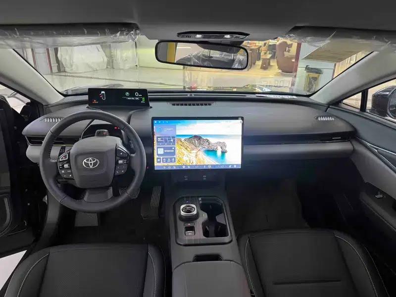 Toyota BZ5 2025 550 PRO Smart Edition — миниатюра 7