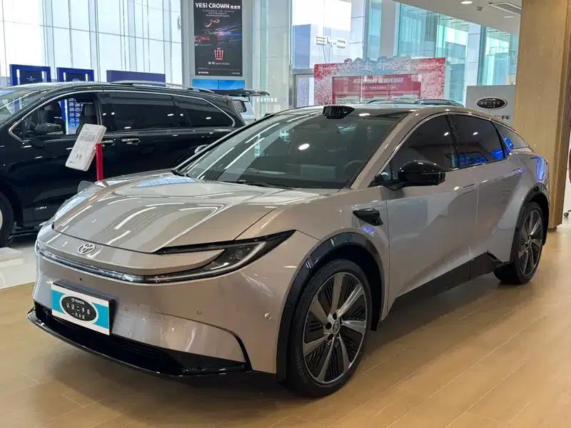 Toyota BZ5 2025 550 PRO Smart Edition — миниатюра 1