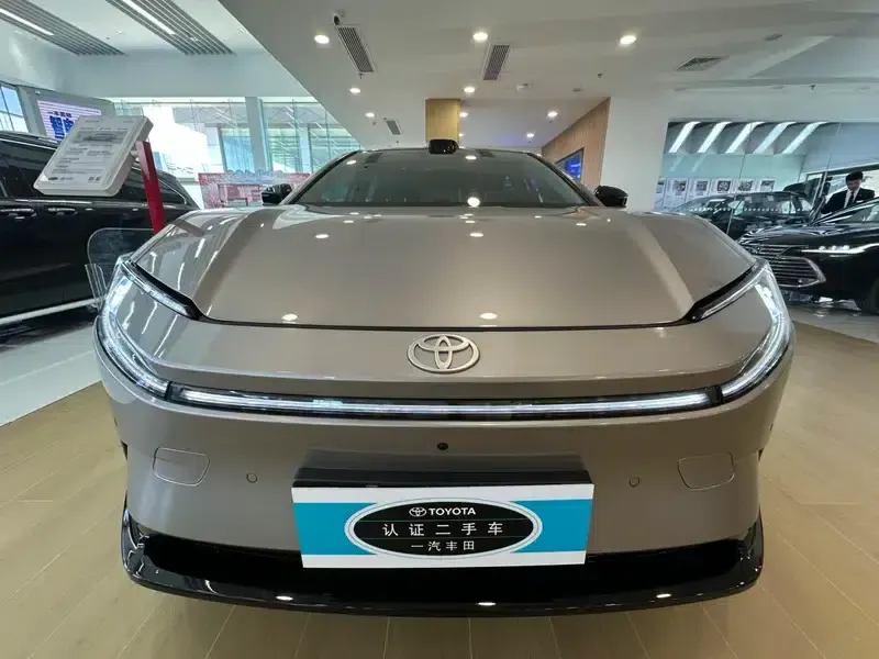 Toyota BZ5 2025 550 PRO Smart Edition — миниатюра 2