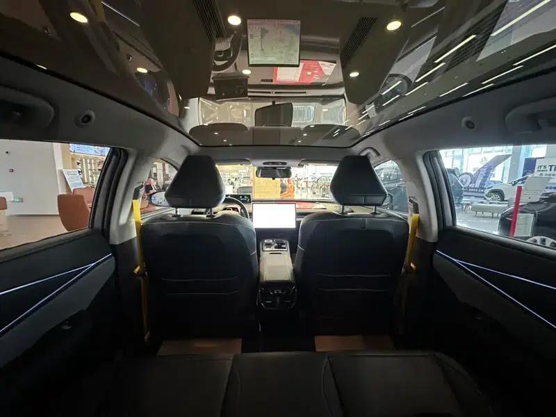 Toyota BZ5 2025 550 PRO Smart Edition — миниатюра 12
