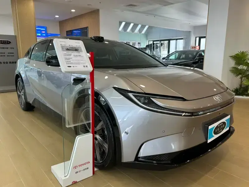Toyota BZ5 2025 550 PRO Smart Edition — миниатюра 3