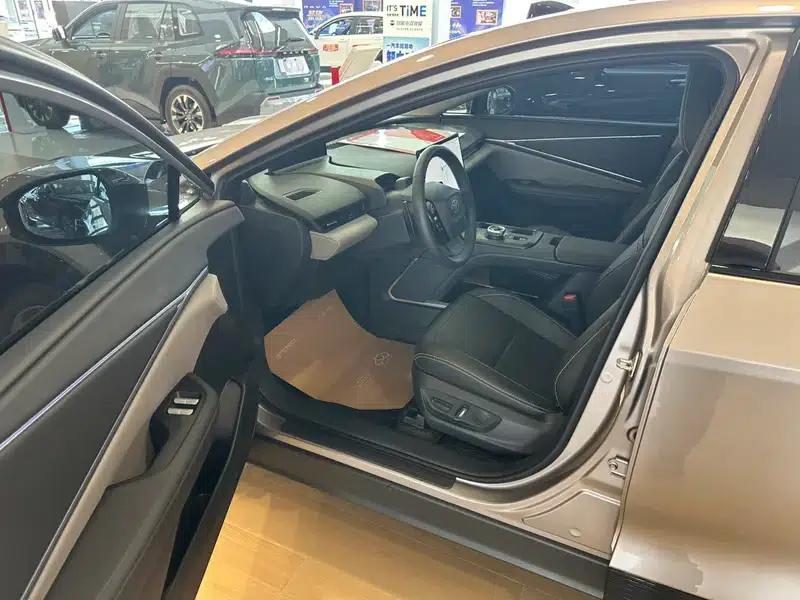 Toyota BZ5 2025 550 PRO Smart Edition — миниатюра 24