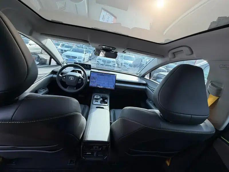 Toyota BZ5 2025 630 MAX Smart Edition — миниатюра 11