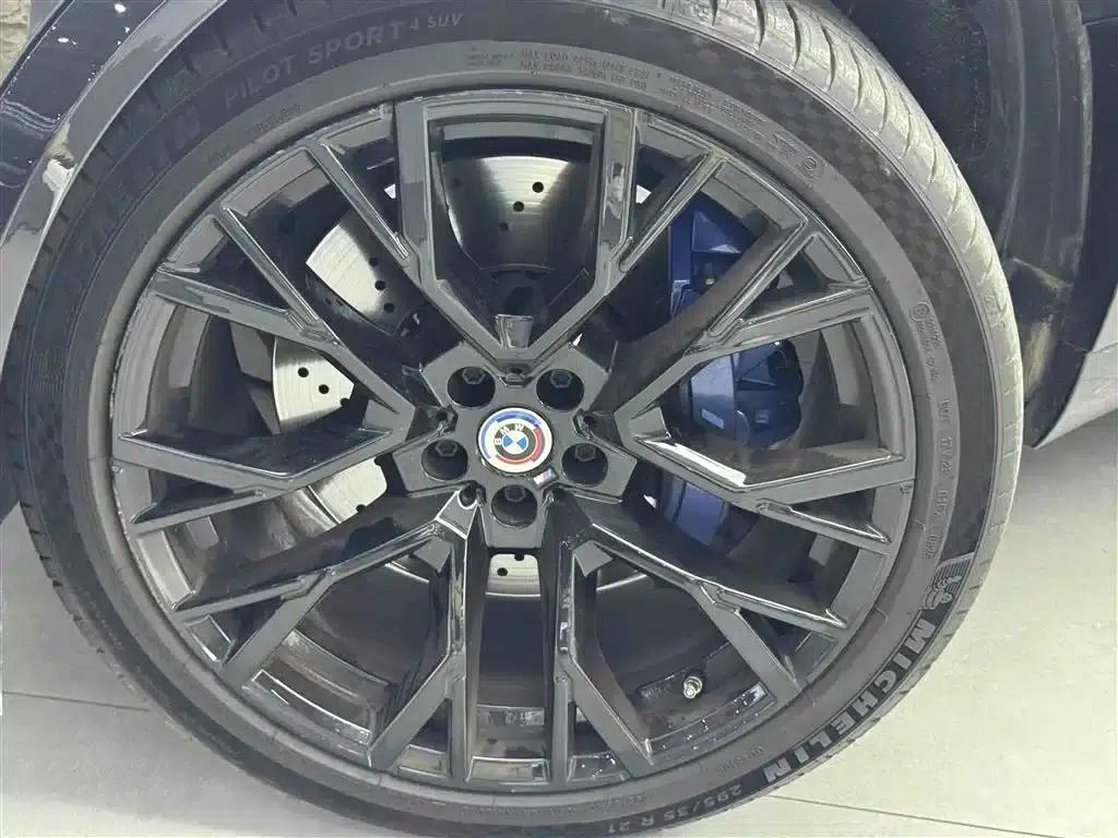 2022 BMW X5 M — миниатюра 4
