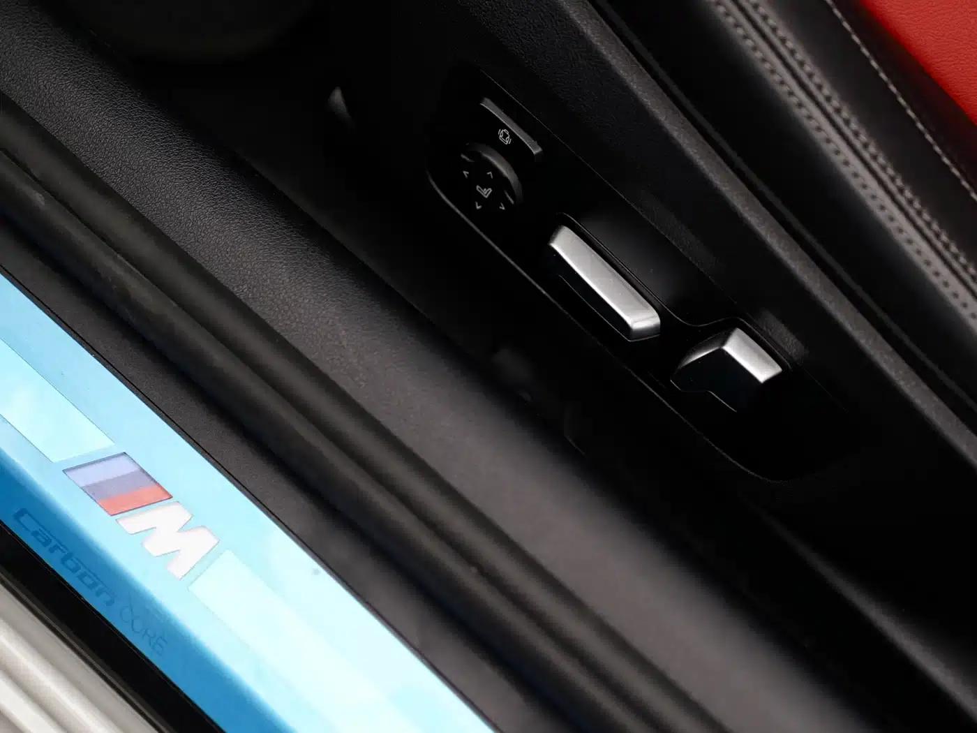 2021 BMW 8 Series 840i Convertible Coupe M Sport Package — миниатюра 14
