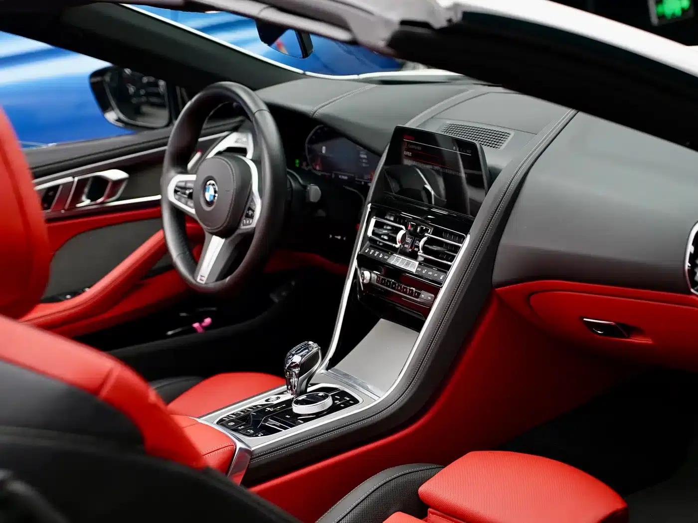 2021 BMW 8 Series 840i Convertible Coupe M Sport Package — миниатюра 7