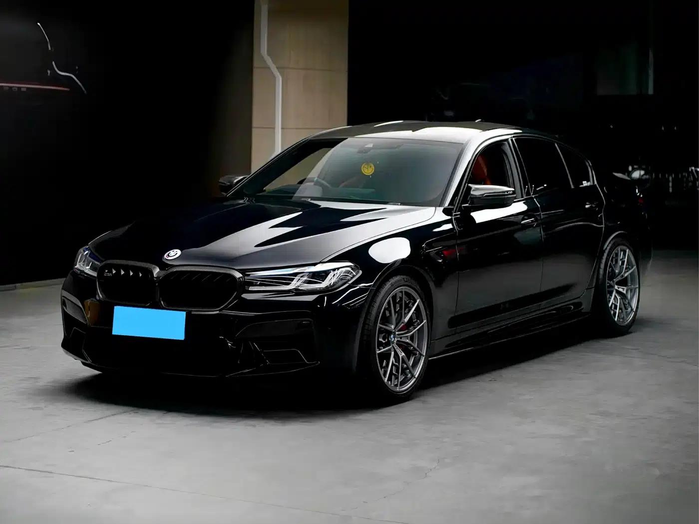2021 BMW M5 — миниатюра 1