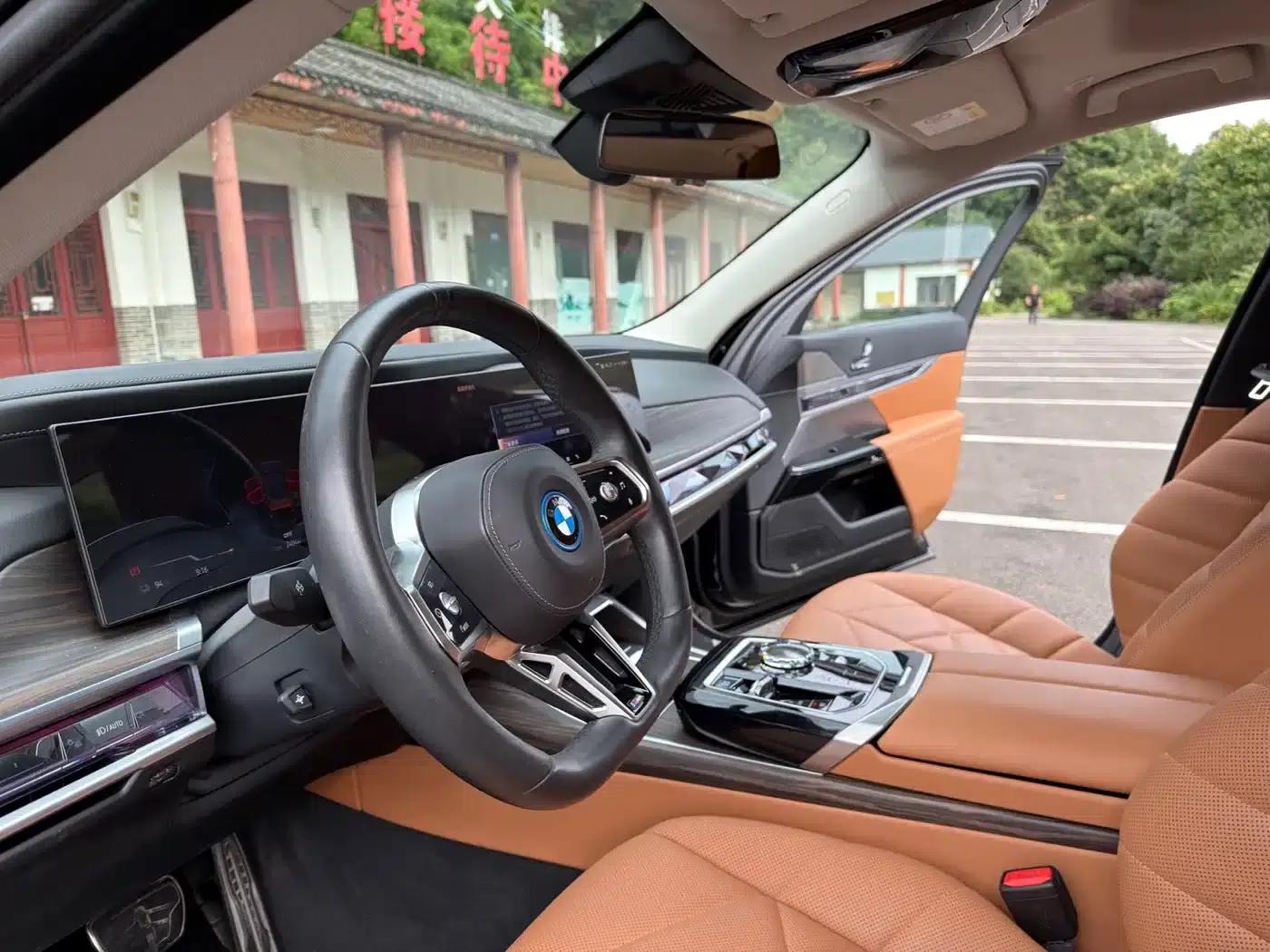 BMW i7 2023 eDrive50L Leading M Sport Package — миниатюра 5