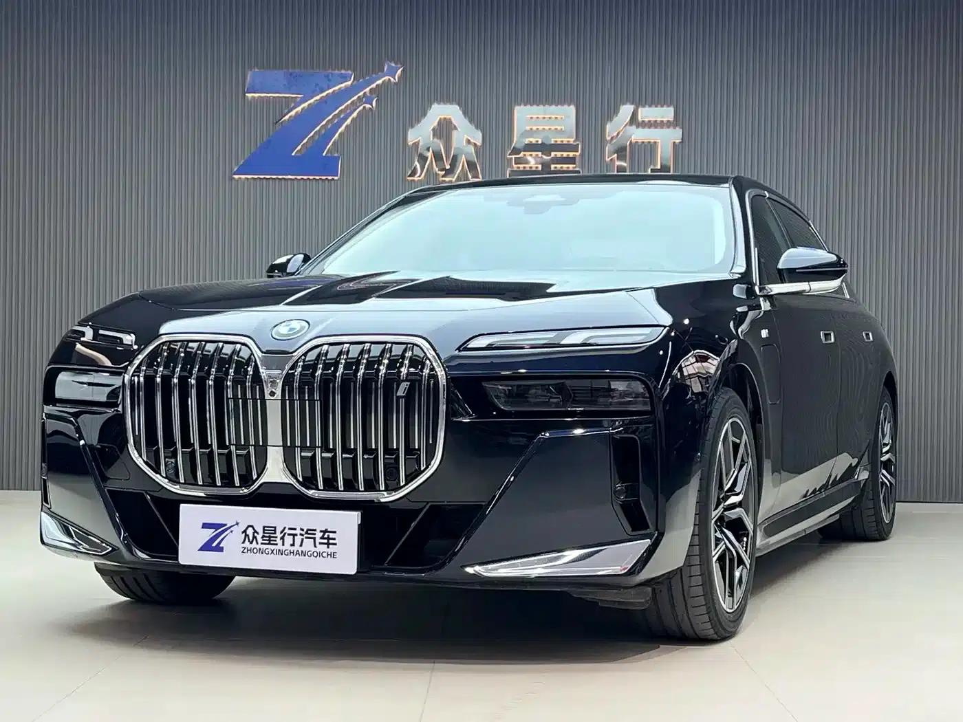 BMW i7 2023 eDrive50L Leading M Sport Package — миниатюра 1