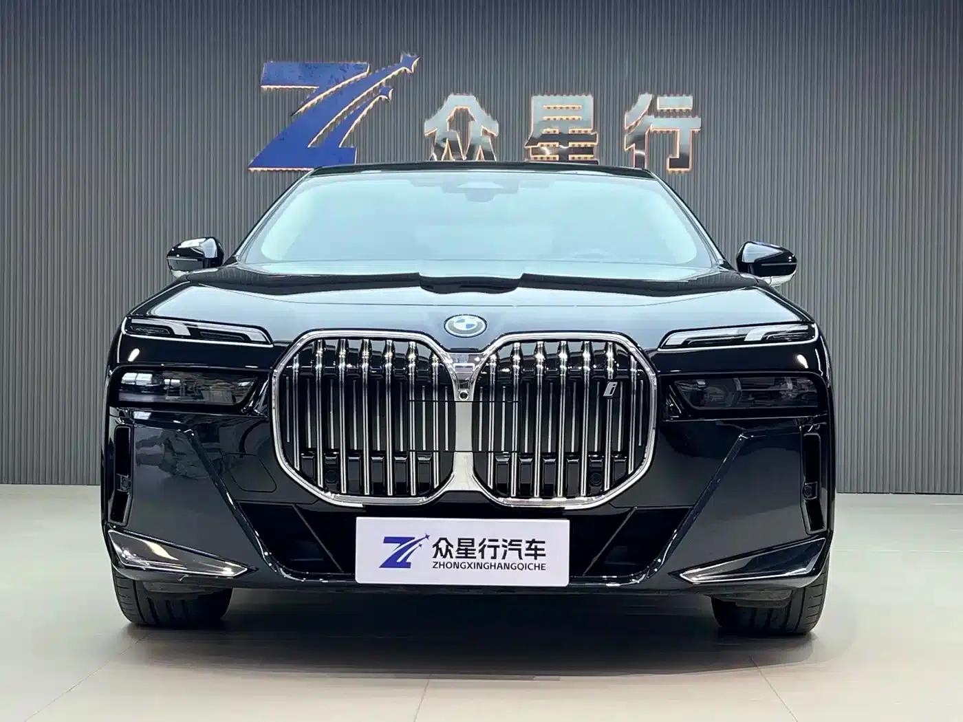 BMW i7 2023 eDrive50L Leading M Sport Package — миниатюра 2