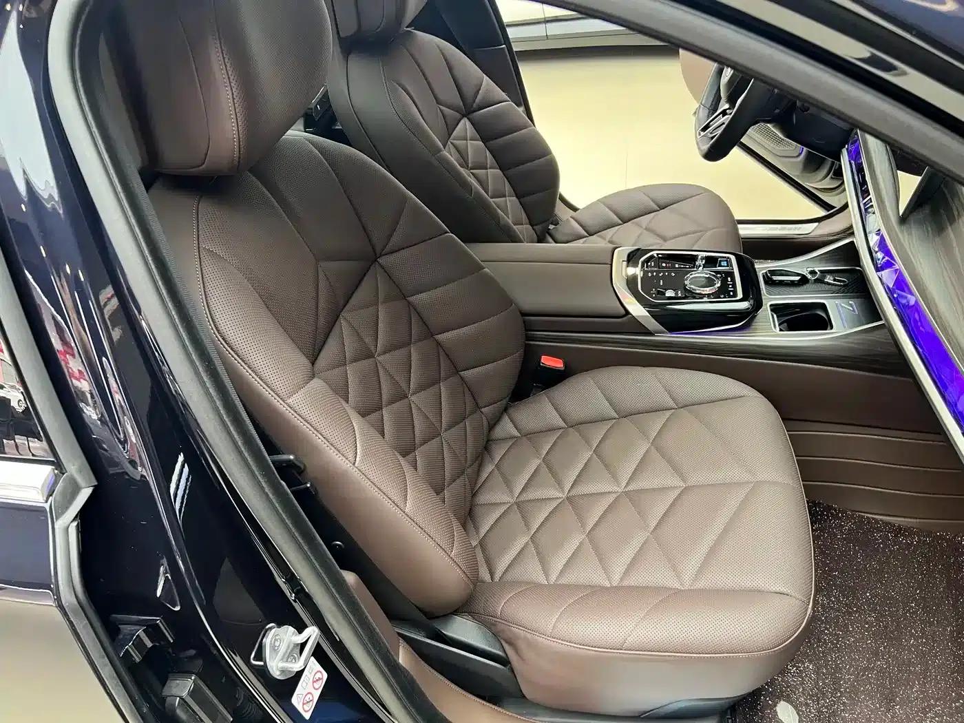 BMW i7 2023 eDrive50L Leading M Sport Package — миниатюра 6