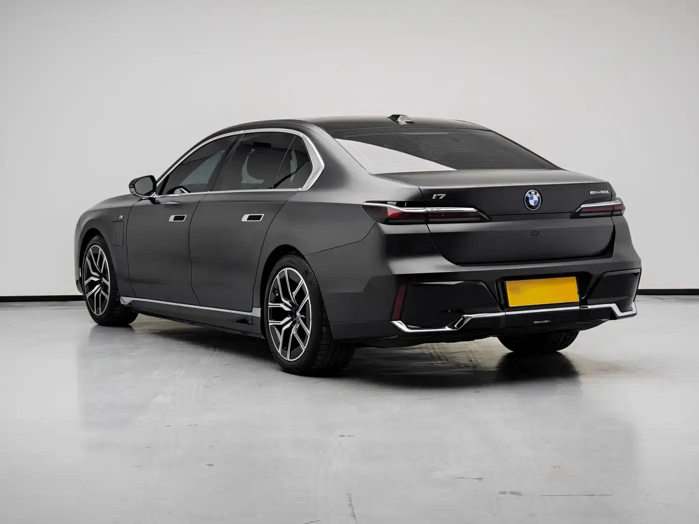 BMW i7 2023 eDrive50L Leading M Sport Package — миниатюра 3