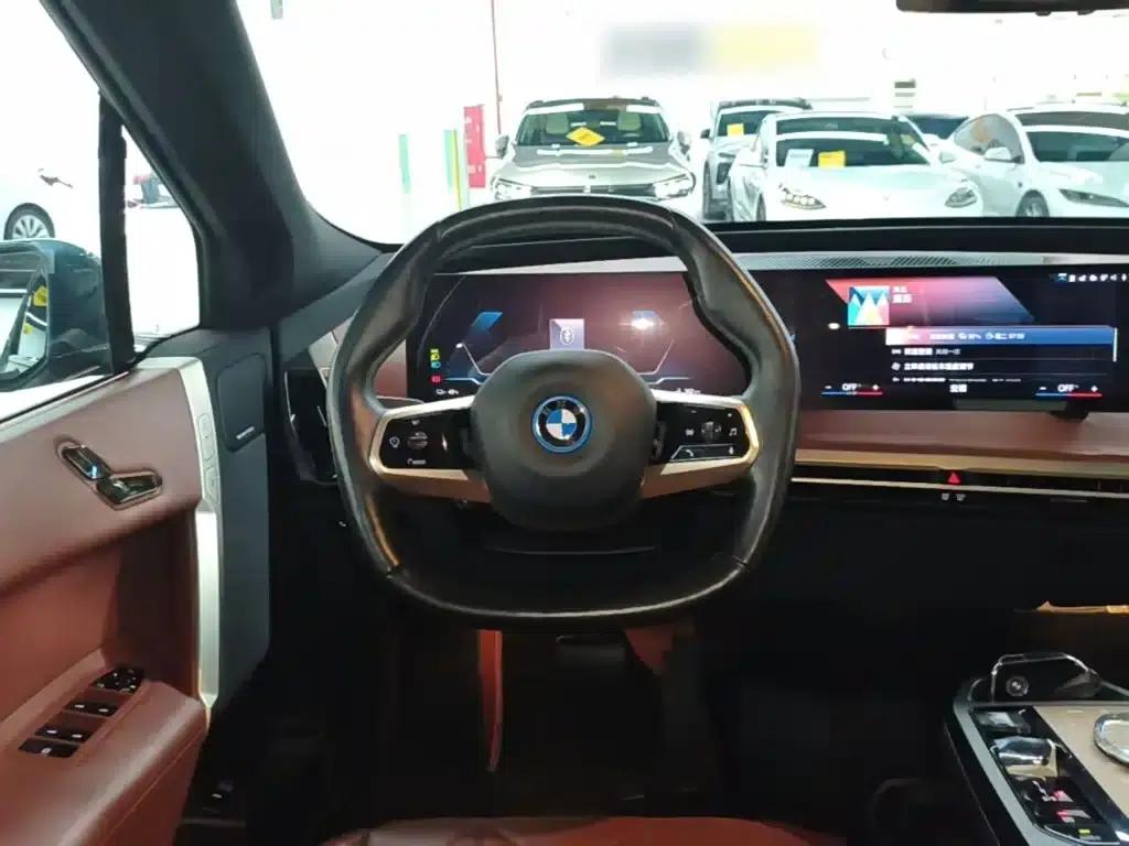 BMW iX 2022 xDrive50 — миниатюра 11