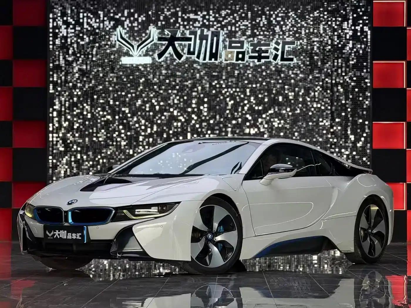 BMW i8 2014 Standard Edition — миниатюра 1