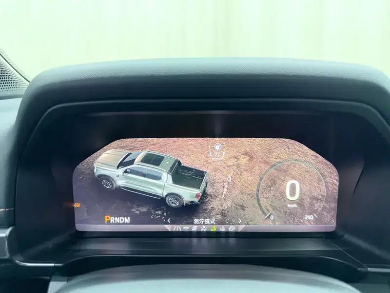 Ranger 2023 2.3T Gasoline Trailblazer - 4WD Automatic Off-Road Version — миниатюра 30