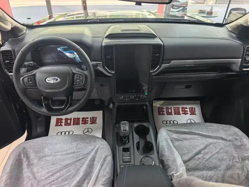 Ranger 2023 2.3T Diesel Forest-4WD Automatic Version — миниатюра 8