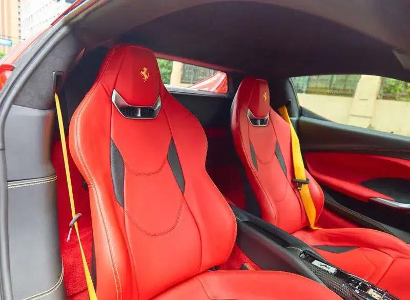 Ferrari 296 2021 3.0T V6 GTB — миниатюра 11