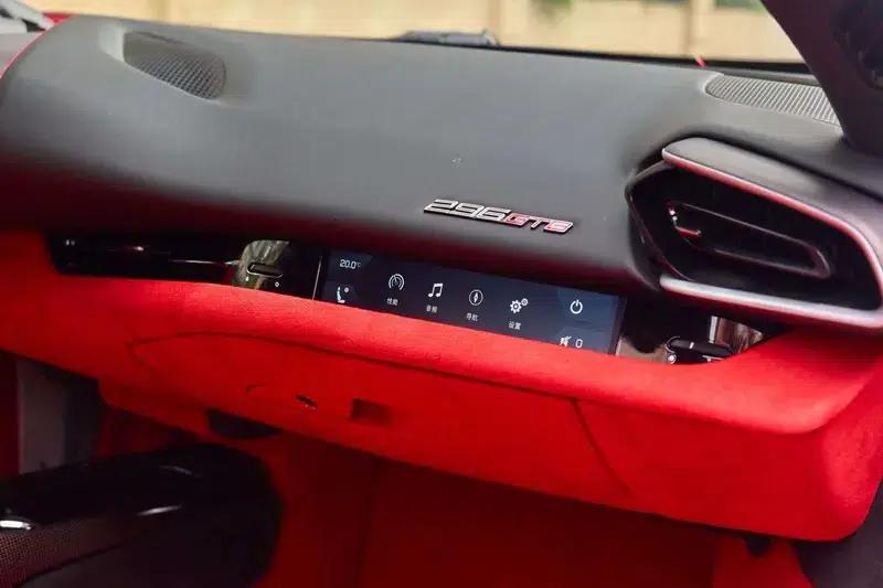 Ferrari 296 2021 3.0T V6 GTB — миниатюра 4