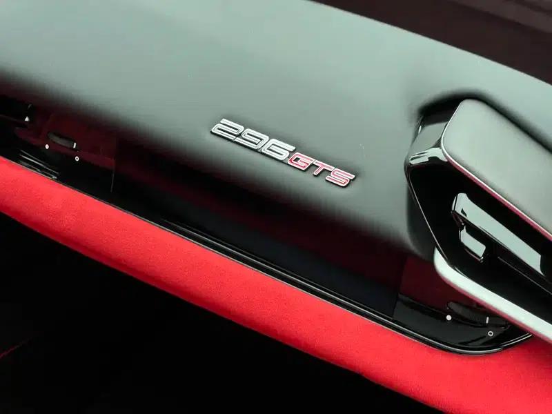 Ferrari 296 2022 3.0T V6 GTS — миниатюра 5