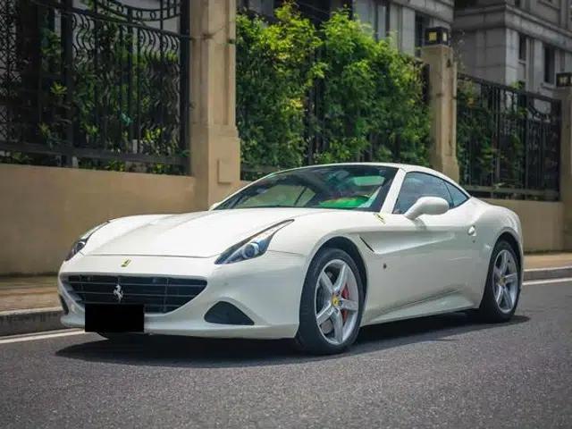 California T 2015 3.9T Standard Model
