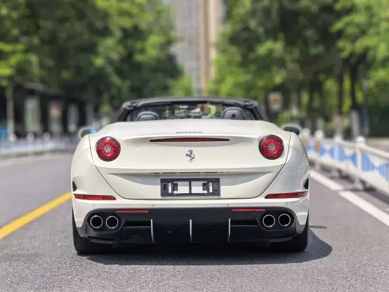 California T 2015 3.9T Standard Model — миниатюра 5