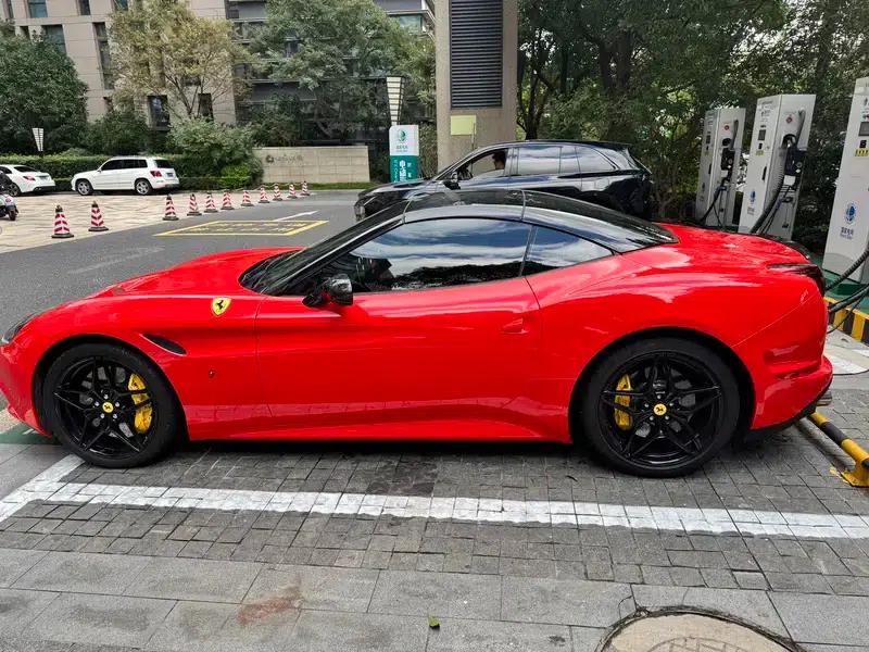 California T 2015 3.9T Standard Model — миниатюра 4