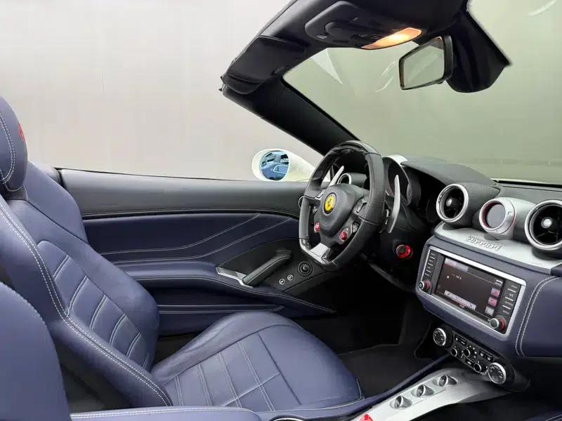 California T 2015 3.9T Standard Model — миниатюра 18