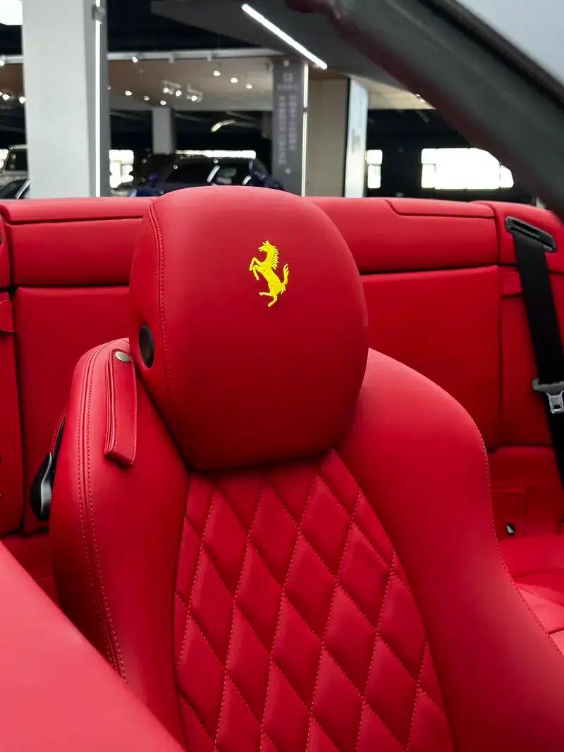 California T 2009 4.3L Standard Model — миниатюра 8