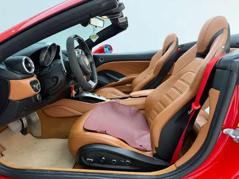 California T 2015 3.9T Standard Model — миниатюра 20