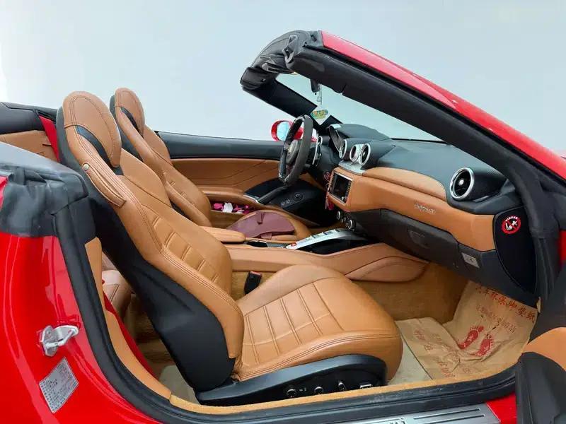 California T 2015 3.9T Standard Model — миниатюра 25