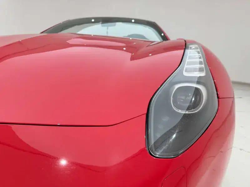 California T 2015 3.9T Standard Model — миниатюра 9