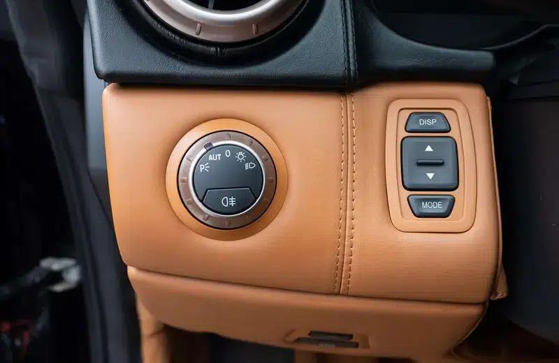 California T 2009 4.3L Standard Model — миниатюра 18