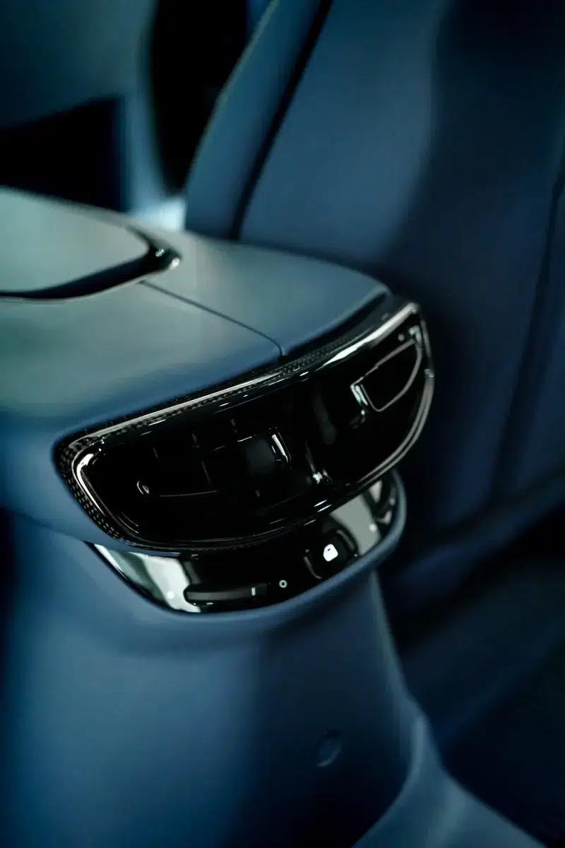 2022 Purosangue 6.5L V12 — миниатюра 11