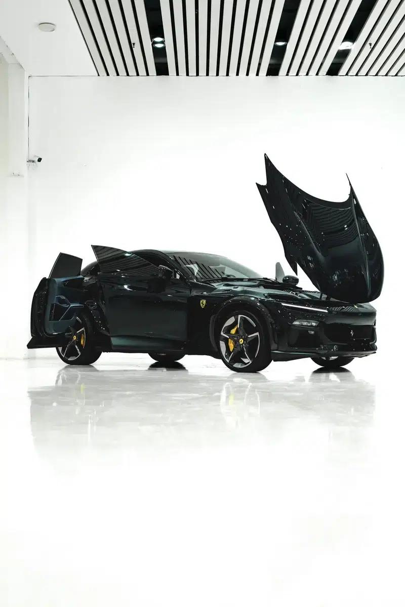 2022 Purosangue 6.5L V12 — миниатюра 3