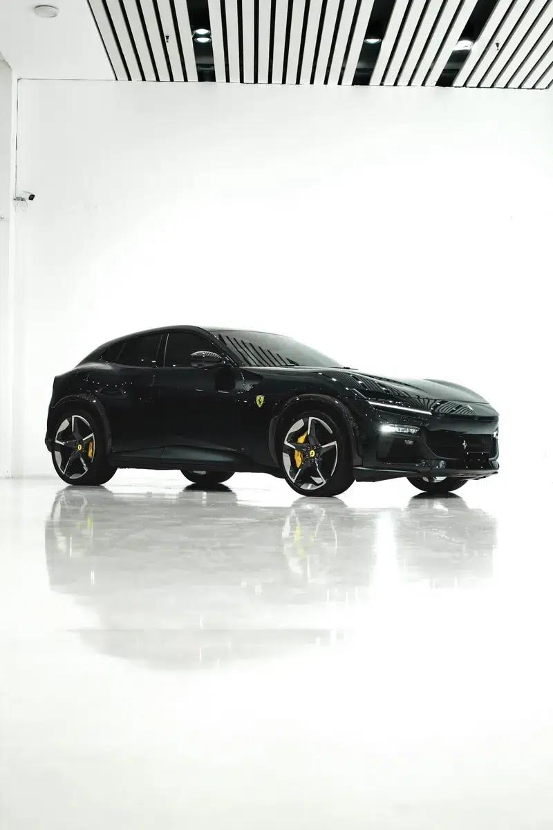 2022 Purosangue 6.5L V12 — миниатюра 8