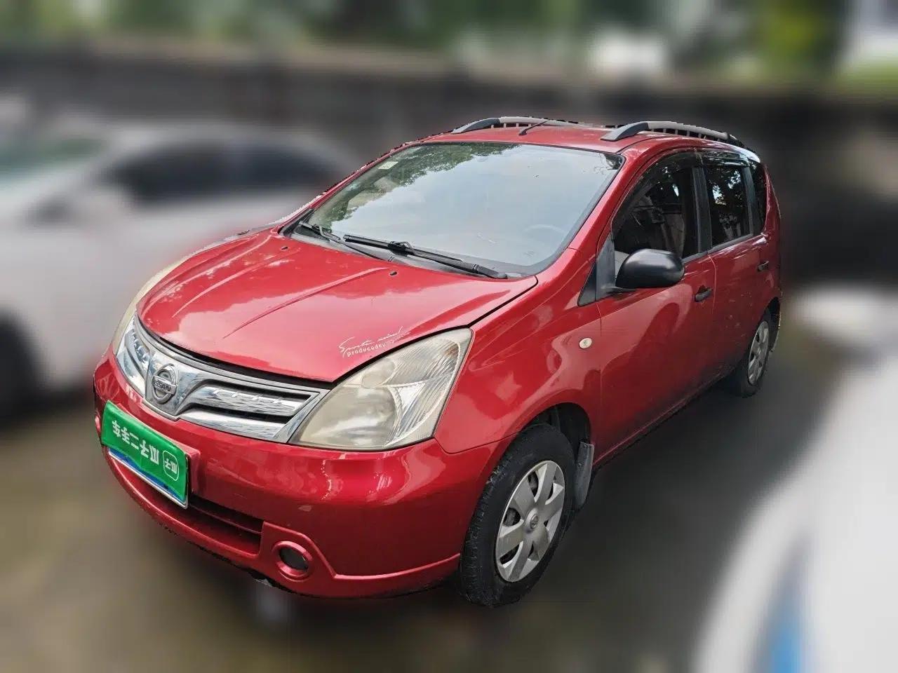 Nissan Livina 2010 Jingyue Edition 1.6L Manual All-Around Model — миниатюра 1