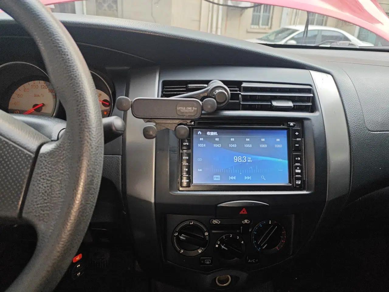 Nissan Livina 2010 Jingyue Edition 1.6L Manual All-Around Model — миниатюра 13