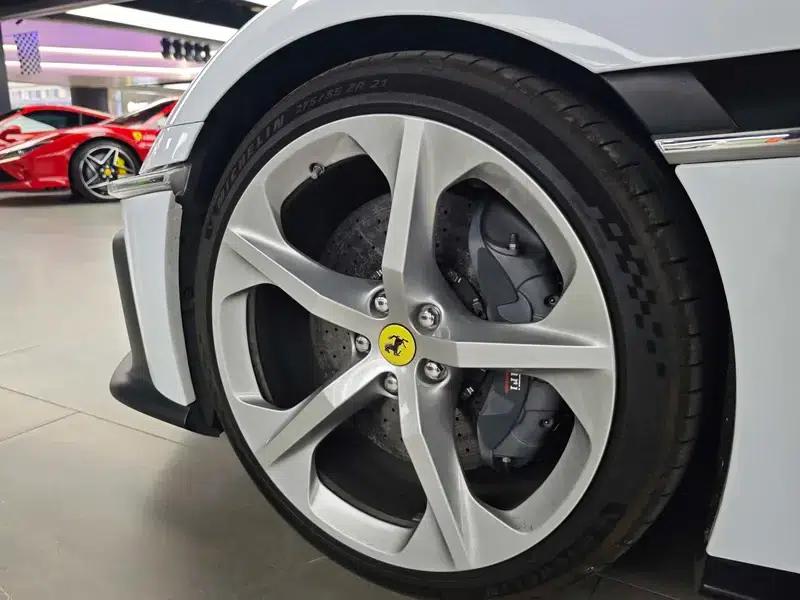 Ferrari 12 Cilindri 2024 6.5L V12 Spider — миниатюра 7
