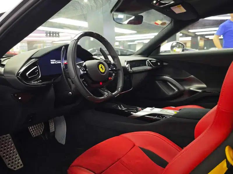 Ferrari 12 Cilindri 2024 6.5L V12 Spider — миниатюра 9