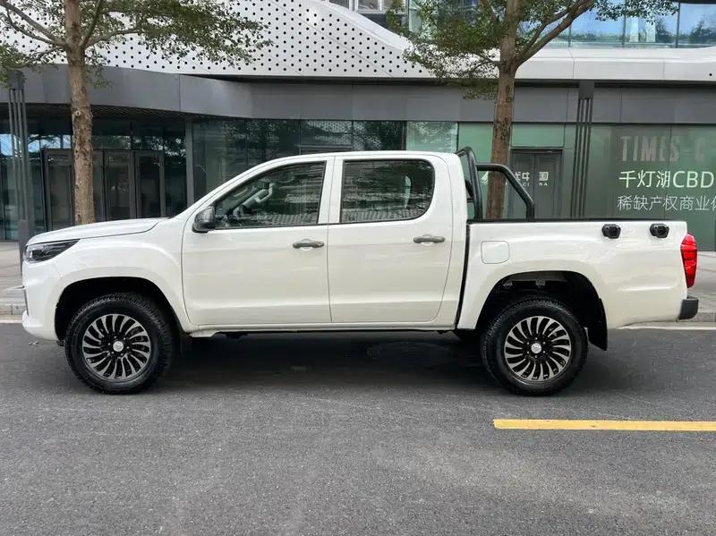 General F9 2025 2.0T Diesel Automatic Two-Wheel Drive Long Wheelbase Special Edition 4F20 — миниатюра 4