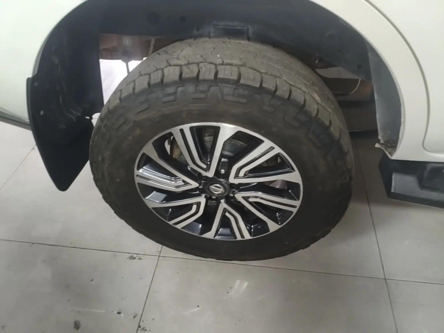 Nissan Terra 2020 2.5L XL Upper 4WD Automatic Four-Wheel Drive Luxury Edition — миниатюра 16